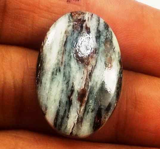 16.02 Carats Astrophyllite 22.90 X 15.55 X 5.00 mm