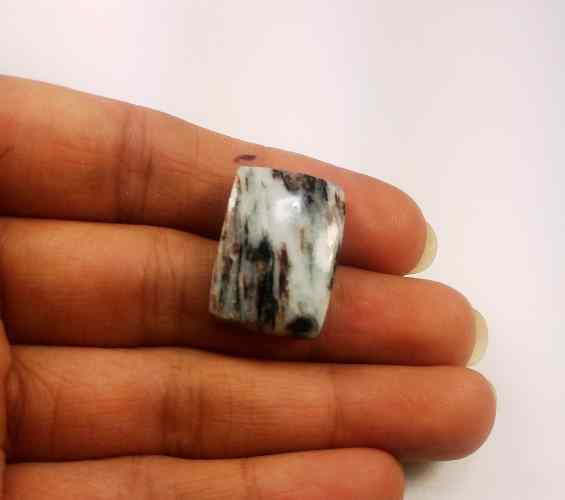 17.92 Carats Astrophyllite 21.14 X 15.43 X 5.07 mm