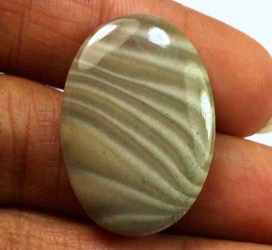 16.39 Carats Striped Flint 25.81 X 18.02 X 4.26 mm