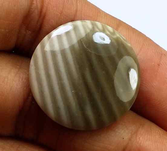 15.59 Carats Striped Flint 20.96 X 20.89 X 4.35 mm