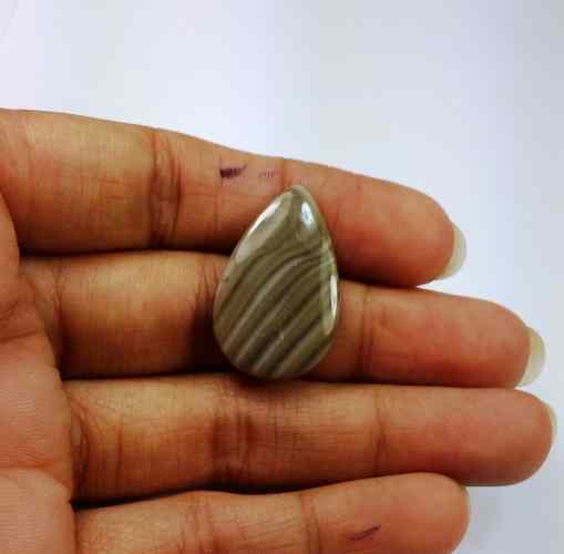 12.72 Carats Striped Flint 25.81 X 16.29 X 3.82 mm