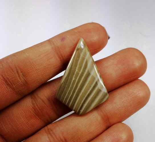 14.35 Carats Striped Flint 30.66 X 19.69 X 3.86 mm