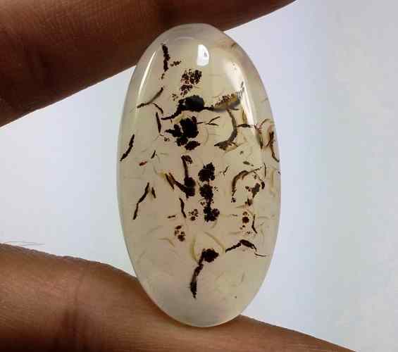35.75 Carats Montana Agate 38.51 X 20.51 X 5.17 mm