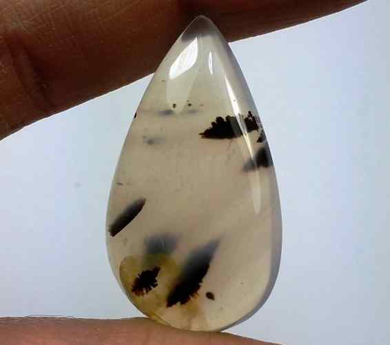 23.88 Carats Montana Agate 30.34 X 17.37 X 6.20 mm