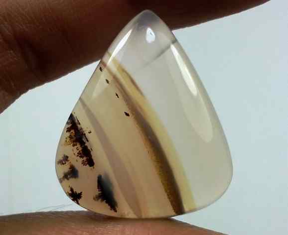 26.32 Carats Montana Agate 28.01 X 23.68 X 5.84 mm