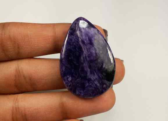 44.29 Carats Purpolite 35.92 X 24.72 X 5.92 mm