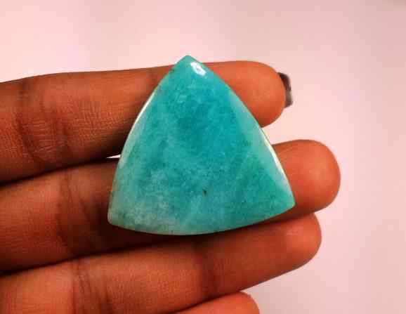 27.30 Carats Amazonite Peru  30.12 X 30.11 X 4.07 mm
