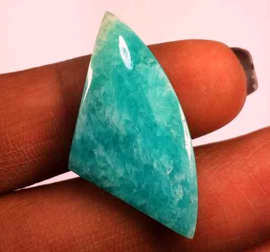 10.74 Carats Amazonite Peru  29.80 X 15.44 X 3.87 mm