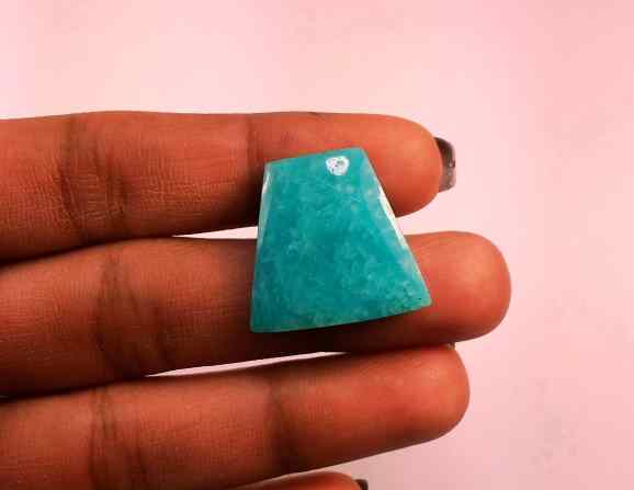 15.04 Carats Amazonite Peru  20.14 X 20.50 X 4.23 mm
