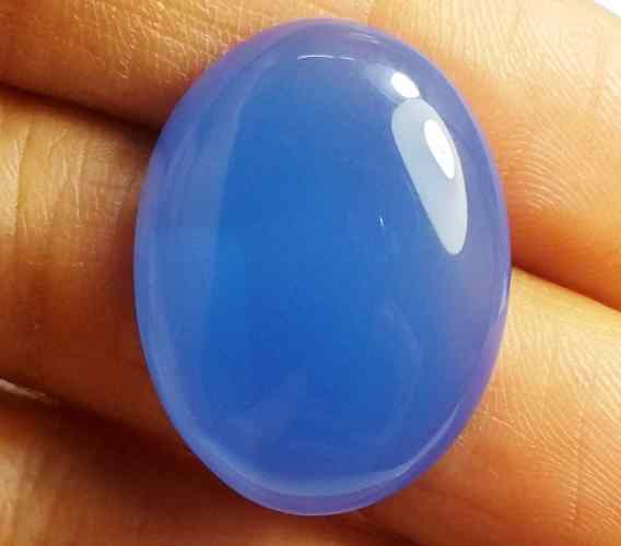 17.88 Carats Chalcedony  23.00 X 17.56 X 5.61 mm