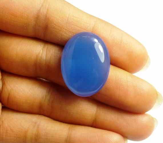 17.88 Carats Chalcedony  23.00 X 17.56 X 5.61 mm