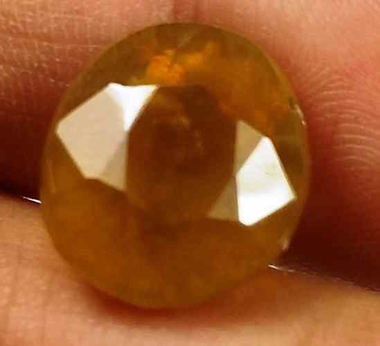 12.70 Carats African Padparadscha Sapphire 12.92 X 11.17 X 9.89 mm