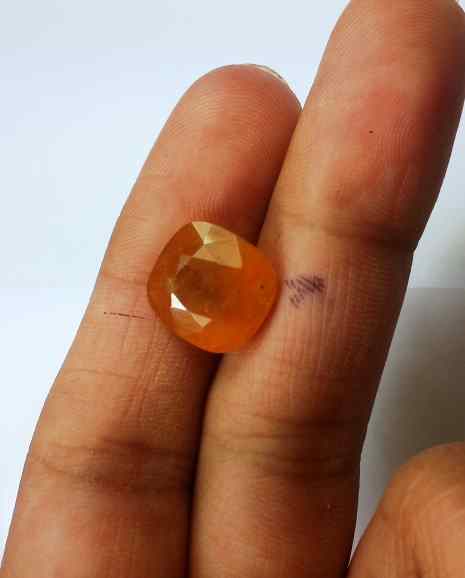 8.62 Carats African Padparadscha Sapphire 11.44 X 10.82 X 6.53 mm