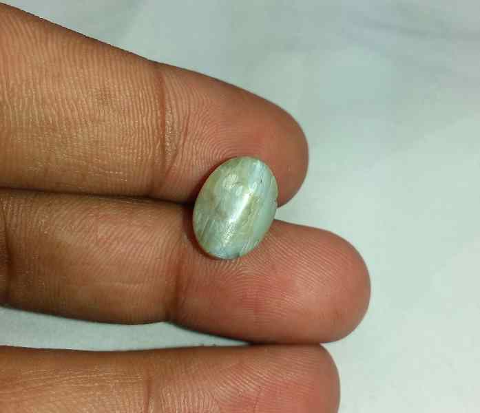 10.67 Carats Chrysoberyl Cat's Eye 13.02 x 9.55 x 8.10 mm
