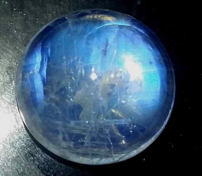 5.77 Carats Ceylon Moonstone 12.21 x 12.13 x 5.45 mm