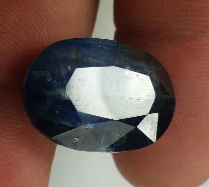 19.71 Carats Kyanite 19.95 x 13.86 x 8.200 mm