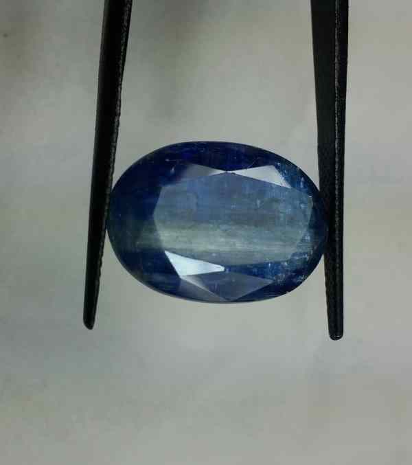 14.75 Carats Kyanite 18.90 x 13.27 x 6.25 mm