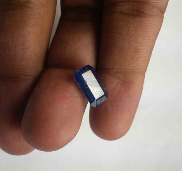 3.96 Carats Kyanite 12.95 x 7.91 x 3.42 mm