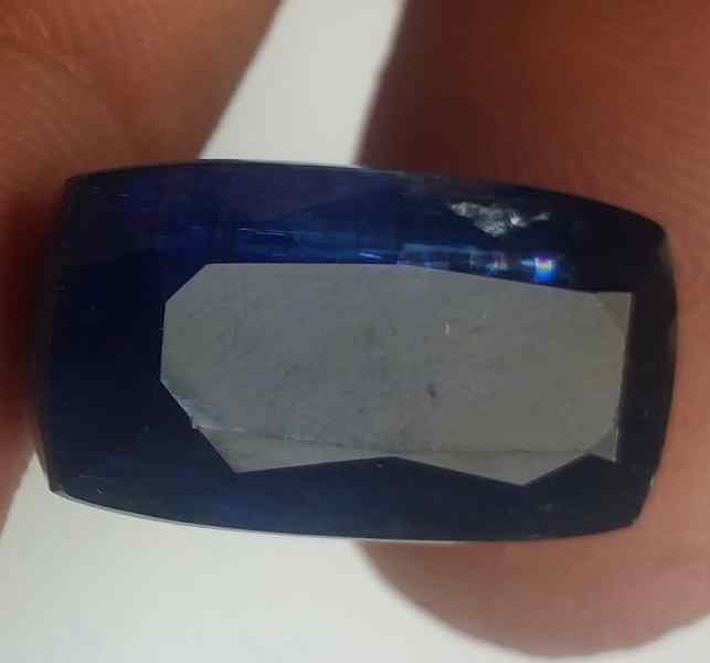 11.02 Carats Kyanite 16.55 x 11.03 x 6.61 mm