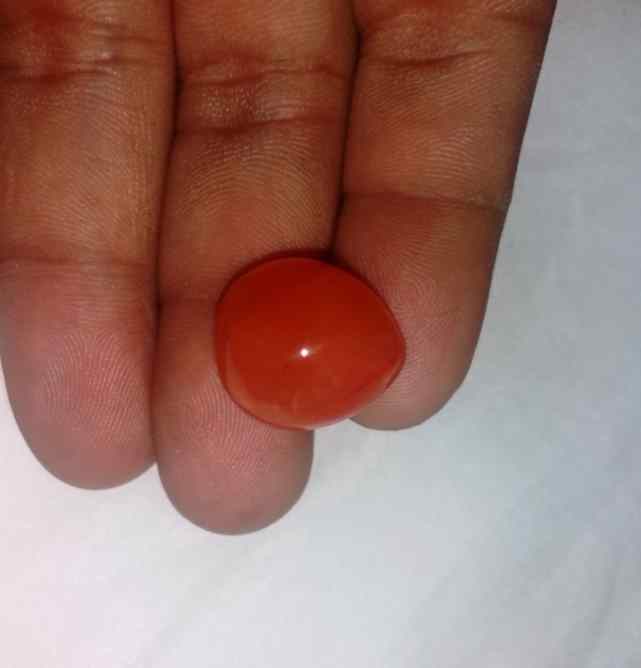 22.1 Carats Carnelian 18.68 x 16.88 x 10.37 mm