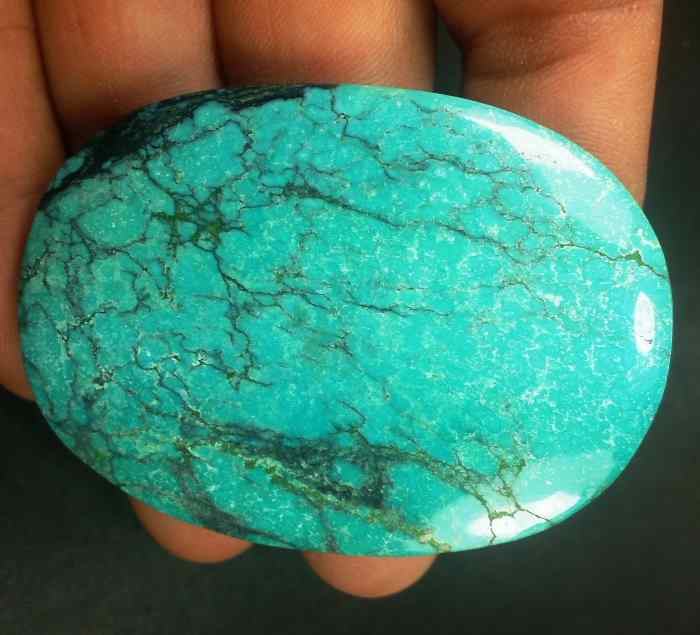 116.58 Carats Turquoise 62.21 x 44.00 x 6.95 mm