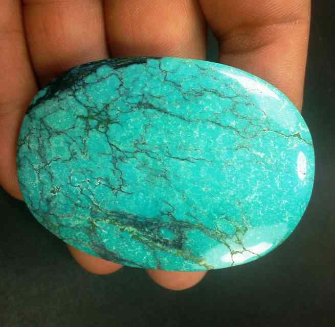 116.58 Carats Turquoise 62.21 x 44.00 x 6.95 mm