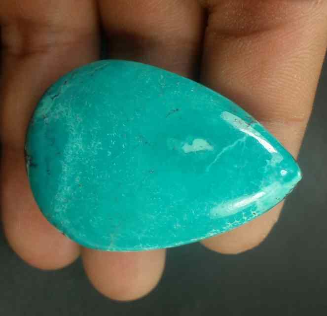 112.76 Carats Turquoise 44.00 x 31.55 x 10.60 mm