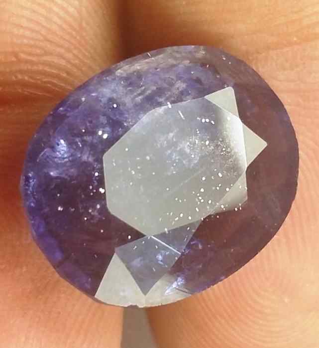 9.05 Carats Iolite 16.57 x 12.86 x 6.10 mm