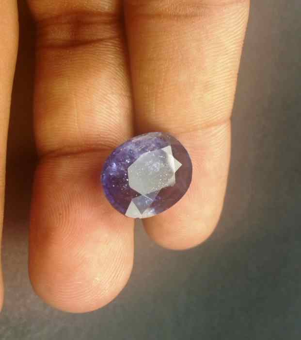 9.05 Carats Iolite 16.57 x 12.86 x 6.10 mm