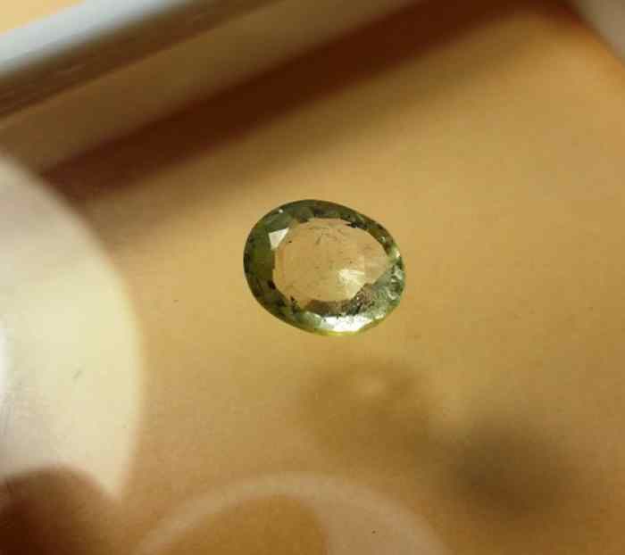 3.31 Carats Topaz 10.15 x 7.90 x 4.75 mm