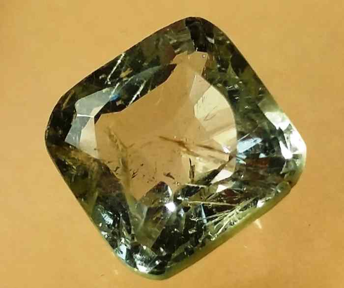 4.65 Carats Topaz 8.96 x 9.05 x 5.82 mm