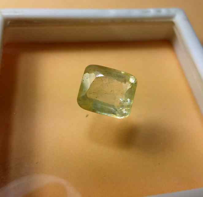 10.72 Carats Topaz 13.45 x 11.56 x 7.05 mm