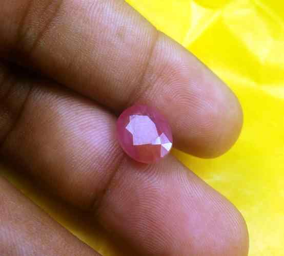 5.22 Carats Guinea Mines Ruby 11.07 x 9.07 x 5.39 mm