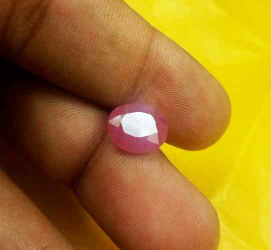 3.76 Carats Guinea Mines Ruby 10.63 x 9.02 x 3.67 mm