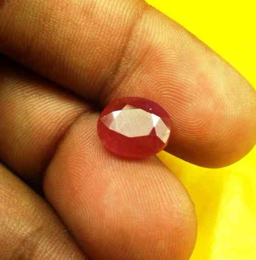 4.33 Carats Guinea Mines Ruby 10.61 x 9.10 x 4.46 mm
