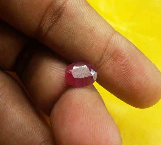 2.86 Carats Guinea Mines Ruby 10.07 x 8.23 x 3.58 mm