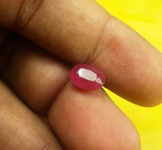 2.49 Carats Guinea Mines Ruby 9.17 x 7.03 x 4.06 mm
