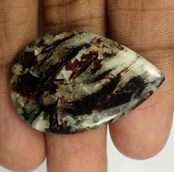 28.7 Carats Astrophyllite 33.74 x 23.62 x 4.23 mm