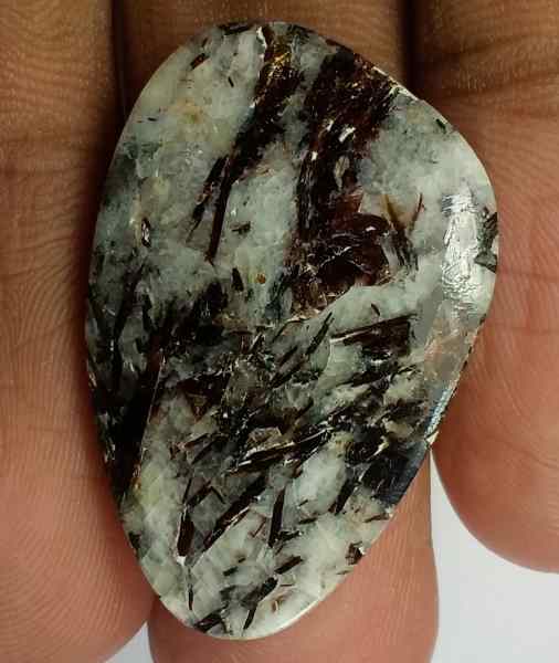 21.6 Carats Astrophyllite 30.19 x 19.92 x 4.03 mm