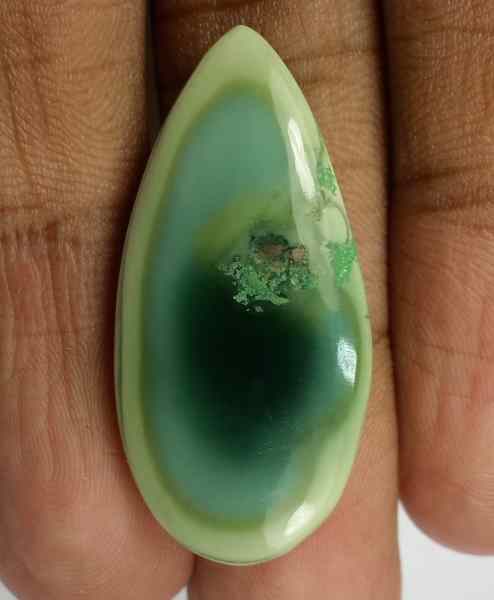 17.9 Carats Imperial Jasper 32.63 x 16.13 x 4.67 mm