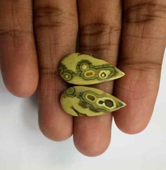 11 Carats  Ocean Jasper 23.99 x 11.60 x 2.87 mm