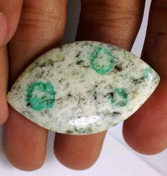 27 Carats K2 Jasper 39.04 x 23.84 x 3.94 mm