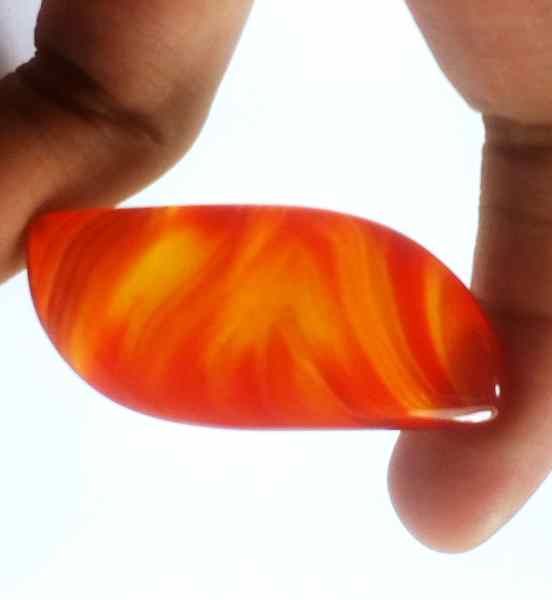 45 Carats Australia Banded Agate 45.11 x 20.35 x 6.39 mm