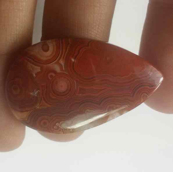 20.7 Carats Crazy Lace Agate 31.85 x 19.82 x 4.27 mm