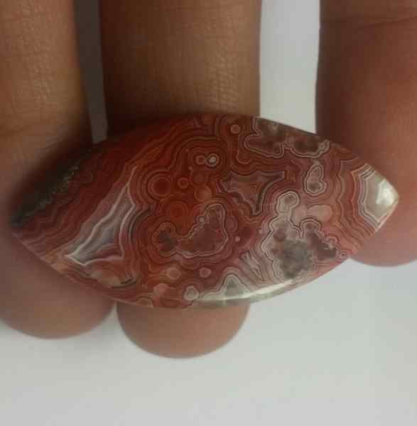16.25 Carats Crazy Lace Agate 34.73 x 17.69 x 3.35 mm