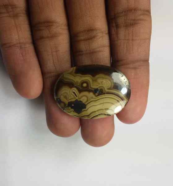 53.15 Carats Sphalerite 31.35 x 22.12 x 5.80 mm