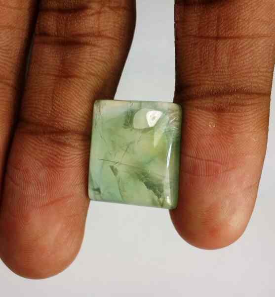 19.45 Carats Prehnite  17.45 x 15.20 x 6.45 mm