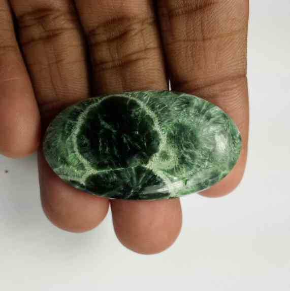 42 Carats Seraphinite 39.86 x 22.47 x 6.10 mm