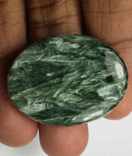 35.4 Carats Seraphinite 34.44 x 25.78 x 4.90 mm
