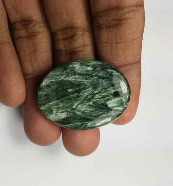 35.4 Carats Seraphinite 34.44 x 25.78 x 4.90 mm